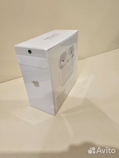 Гарнитура Apple AirPods Pro Magsafe A2083, A2084