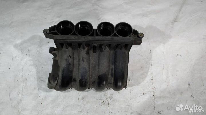Впускной коллектор Nissan Micra 3 (K12) CR12DE