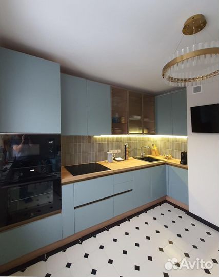 Кухонный гарнирур от производителя