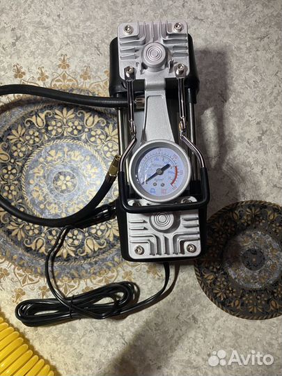 Насос автомобильный (компрессор)