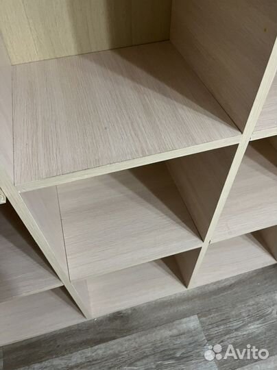 Стеллаж для книг и игрушек