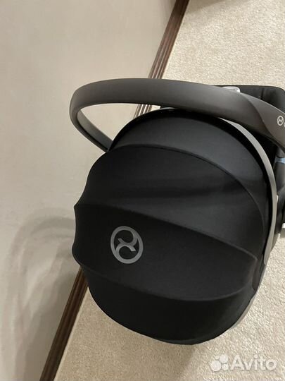 Автокресло cybex cloud z i-size plus deep black