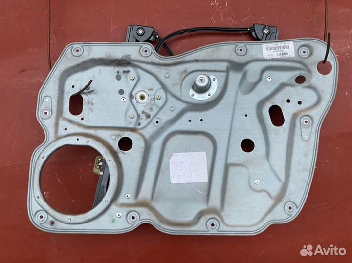 Механизм стеклоподъемника передний правый Vw