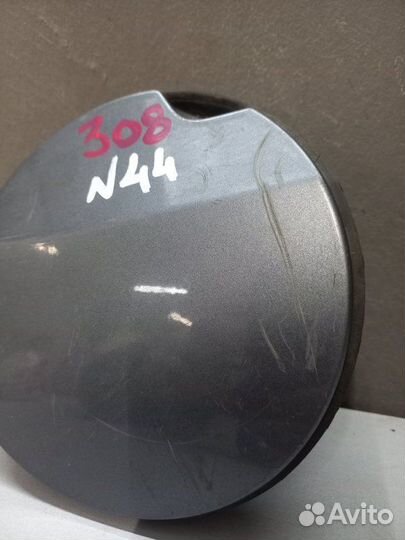 Лючок бензобака Peugeot 308