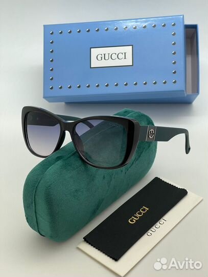 Солнцезащитные очки Gucci