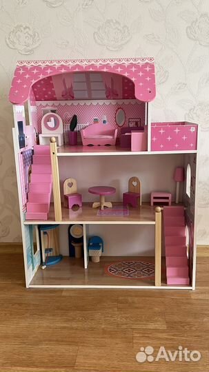 Домик кукольный