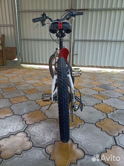 Stel 5 Pilot (Велосипед)