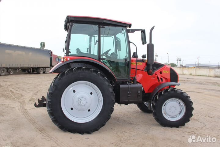 Трактор МТЗ (Беларус) 1523.2, 2013