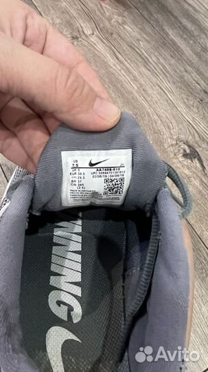 Кроссовки женские nike 38