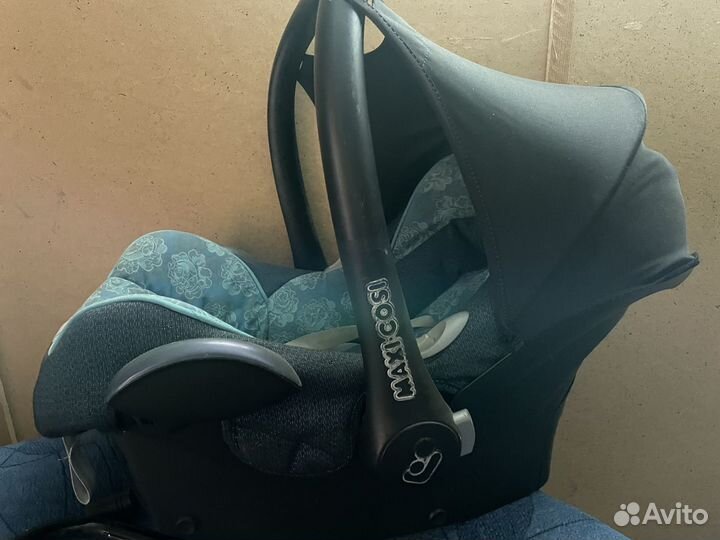 Автолюлька Maxi cosi с базой isofix