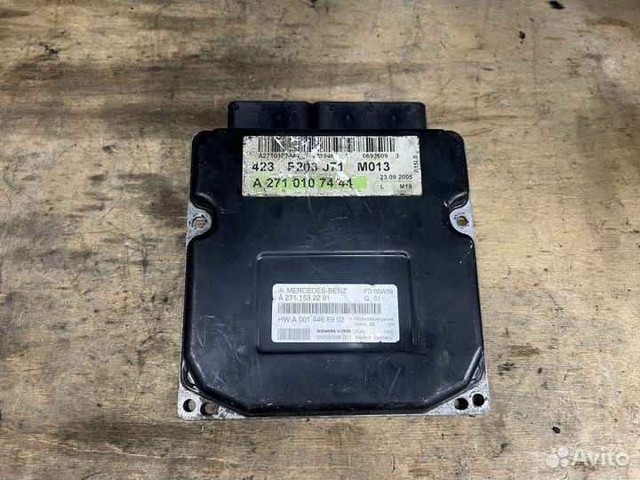 Блок управления двигателем Mercedes Benz M271