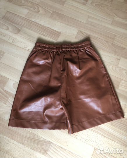 Шорты из экокожи