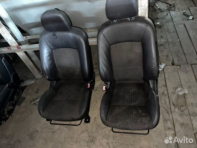 Сидение Mitsubishi Galant Fortis CY4A