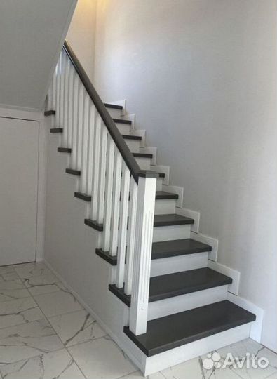 Ступени для лестницы с покраской SLP-7099