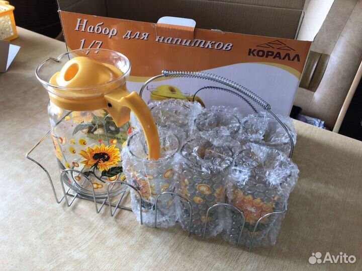 Набор для напитков кувшин и 6 стаканов