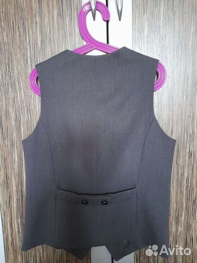 Жилетка школьная серая для девочки р-р S