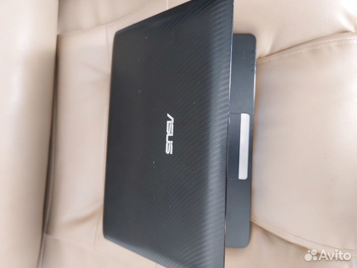 Нетбук Eee PC 1015BX