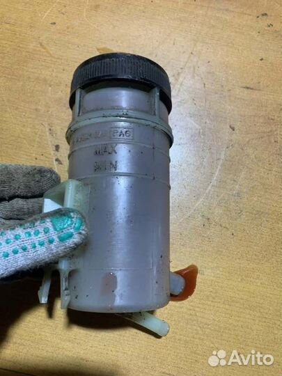 Бачок гур Chevrolet Trailblazer 31Ux 2.8 31UX