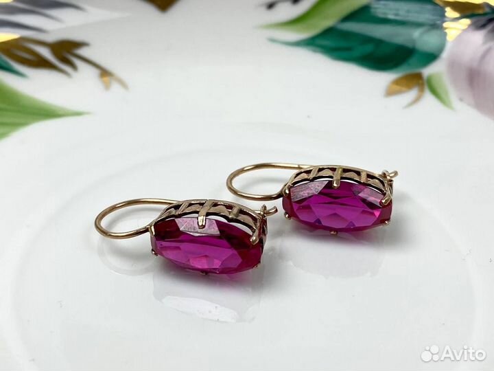 Серёжки серебряные с позолотой и корундом рубина