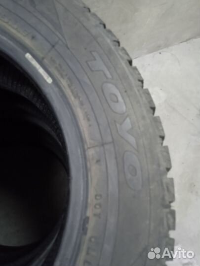 Toyo Observe Ice-Freezer 185/65 R15