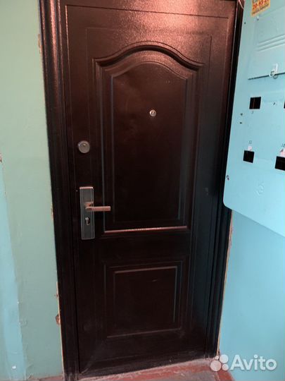Металлическая дверь бу