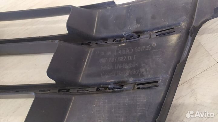 Решетка в бампер правая Audi Q7 4M 2015