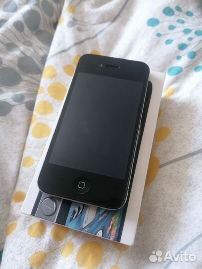 iPhone 4S, 8 ГБ