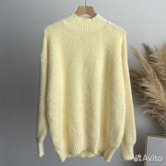 Кашемировый свитер женский