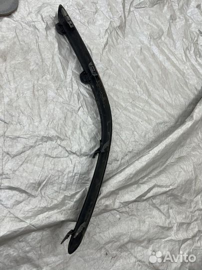 Молдинг бампера toyota avensis 03-06