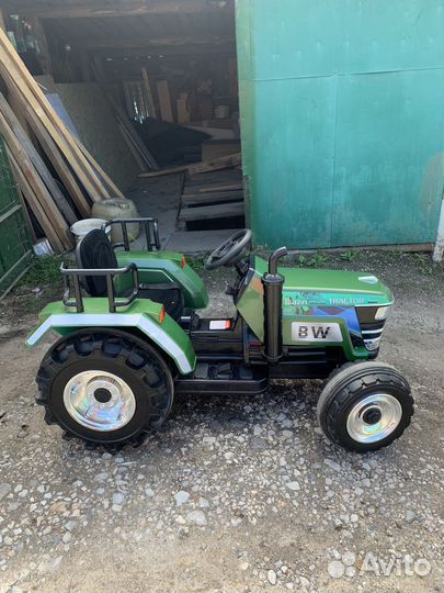 Детский электромобиль трактор Blazin Wheels