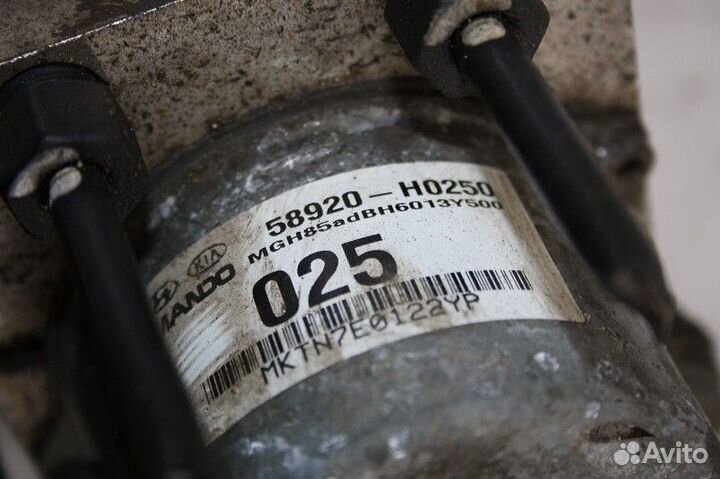 Блок ABS (насос) KIA RIO 2017