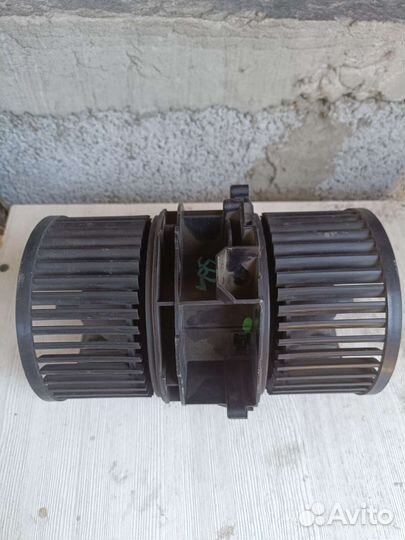 Двигатель отопителя Renault Fluence