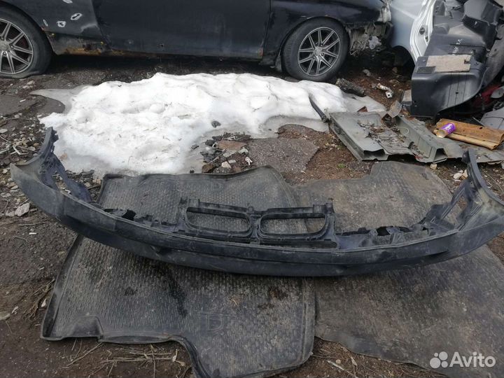 Бампер передний BMW X3 E83