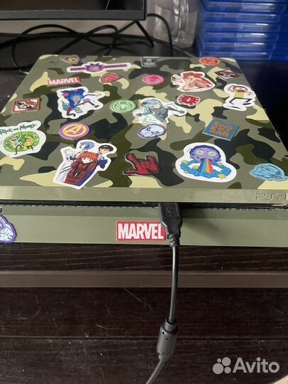 Sony PS4 slim 1tb limited edition