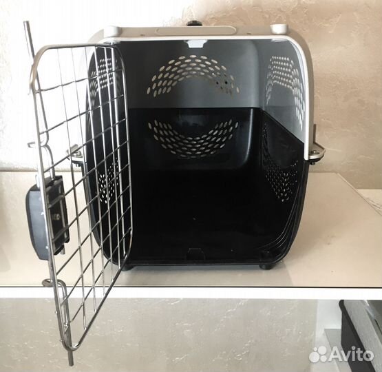 Переноска для котов/ собак 46х28х31см новая