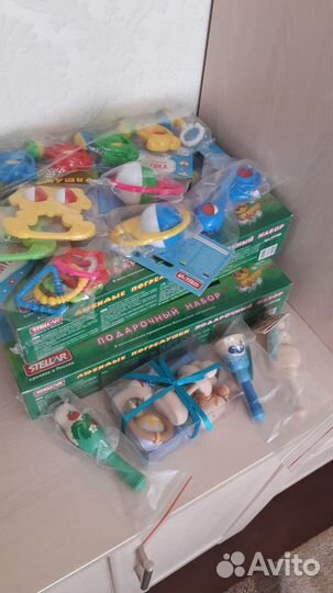 Игрушки погремушки новые