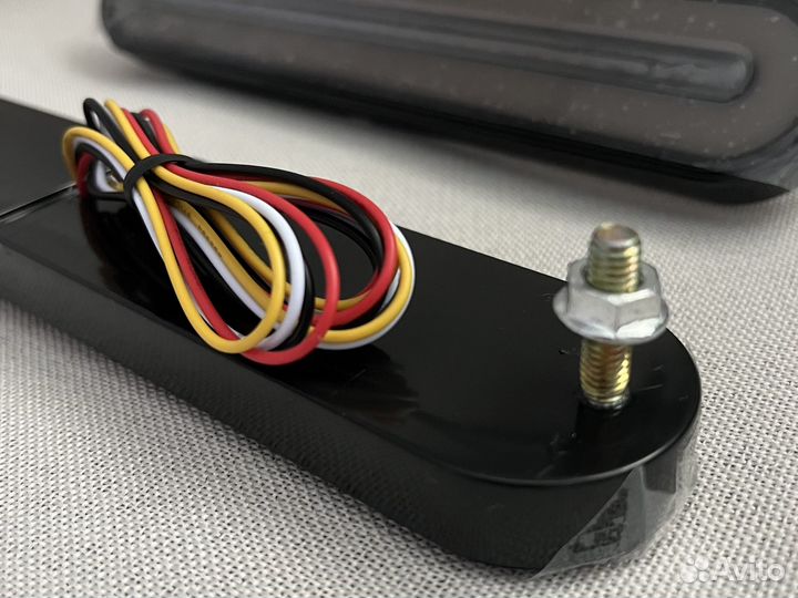 Автомобильный LED фонарь задний