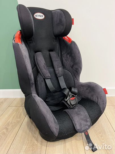 Автокресло Heyner от 1 до 12 лет