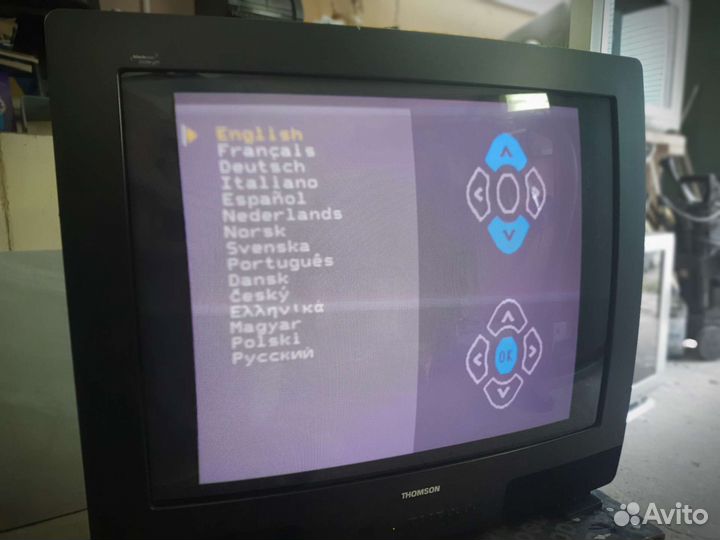 Телевизор Thomson 37MH44E