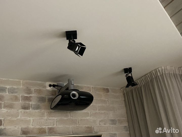 Светильник потолочный накладной прожектор