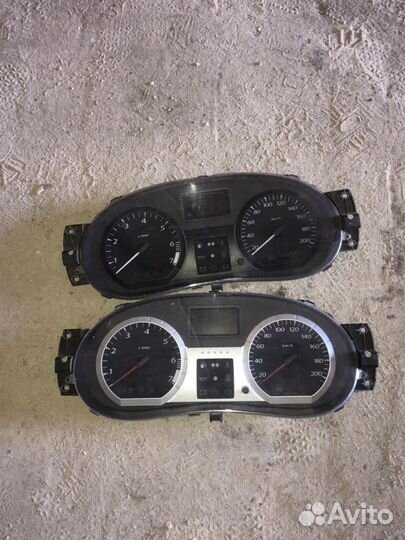 Приборная панель LADA Largus