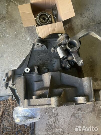 Корбка передач от skoda octavia a5 1.6 blf