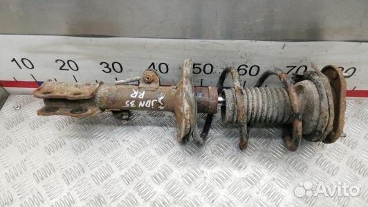 Стойка передняя правая toyota corolla E12 (JDN35N5