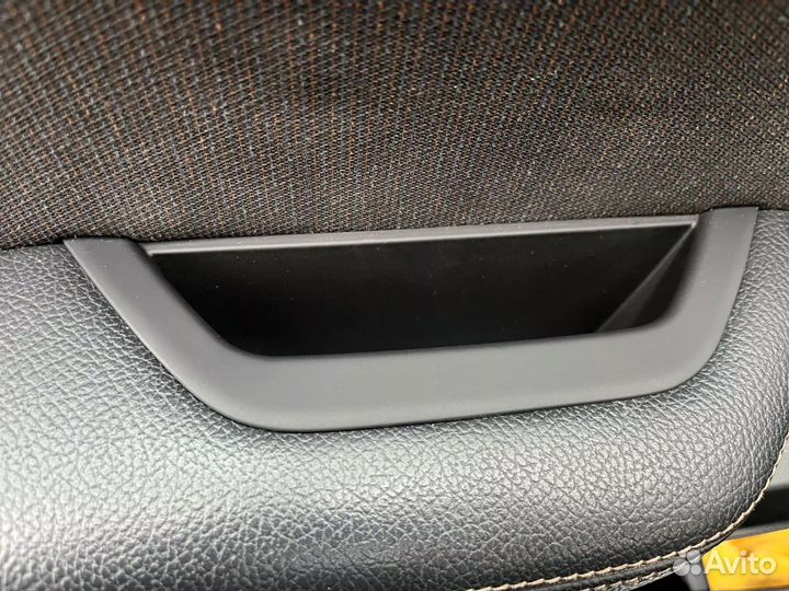 Карман ящик в пдлокотник f25 x3 f26 x4