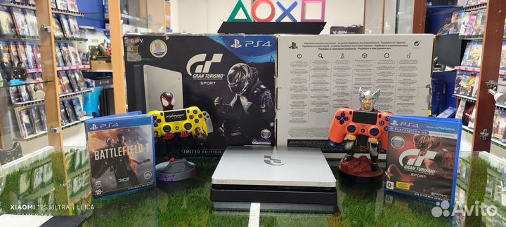 PS4 Slim 1TB Limited edition/50+Игр/2 Геймпада