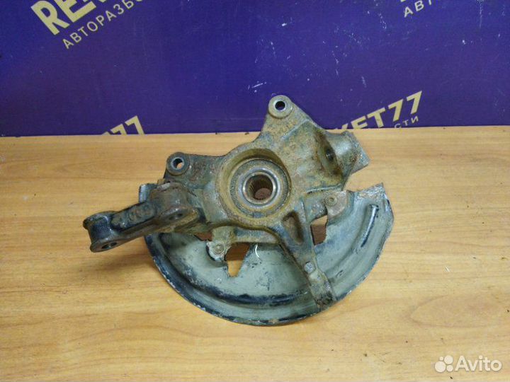 Кулак поворотный передний левый Renault Fluence