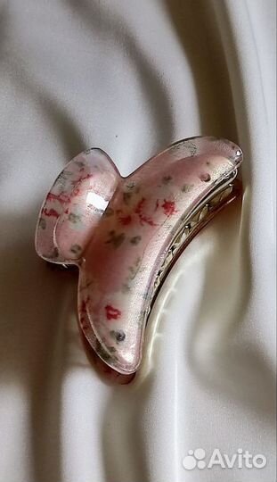 Небольшой крабик для волос