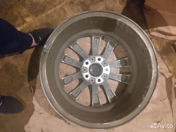 Диски оригинальные 18 радиус задние бмв 3611686849