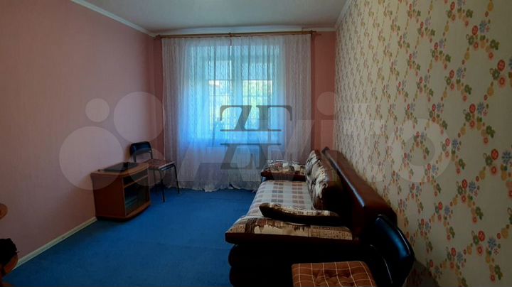 2-к. квартира, 61 м², 1/6 эт.