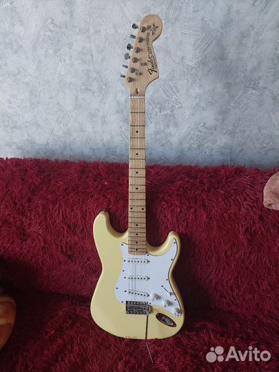 Электрогитара Fender Stratocaster Yngwie Malmsteen